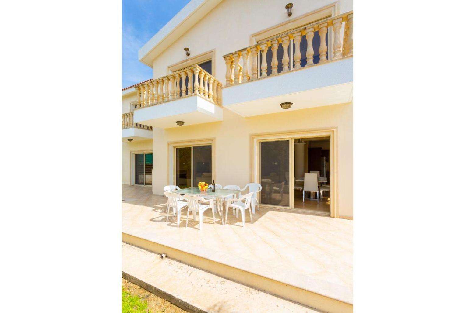 Villa Rose Paphos Luaran gambar